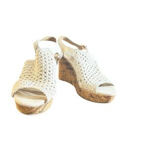 5 for $40 Sonoma Beige Crochet Wedge Peep Toe Sandal 9